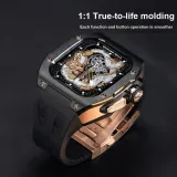 [Черный корпус, розово-золотой средний bezel] Черный фторкаучуковый ремешок с застежкой-бабочкой