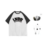 Серый и черный (с модным ожерельем)