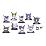 Целая коробка из 8 штук с одним бесплатным значком из той же коллекции, выбранный случайным образом