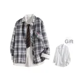 Чёрная и белая рубашка