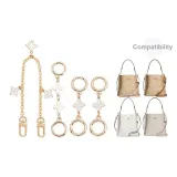 Золотистый комплект из трех предметов [Четырехлистный клевер 12 см + Четырехлистный клевер 4,5 см * 2 + Декоративная цепь 40 см]