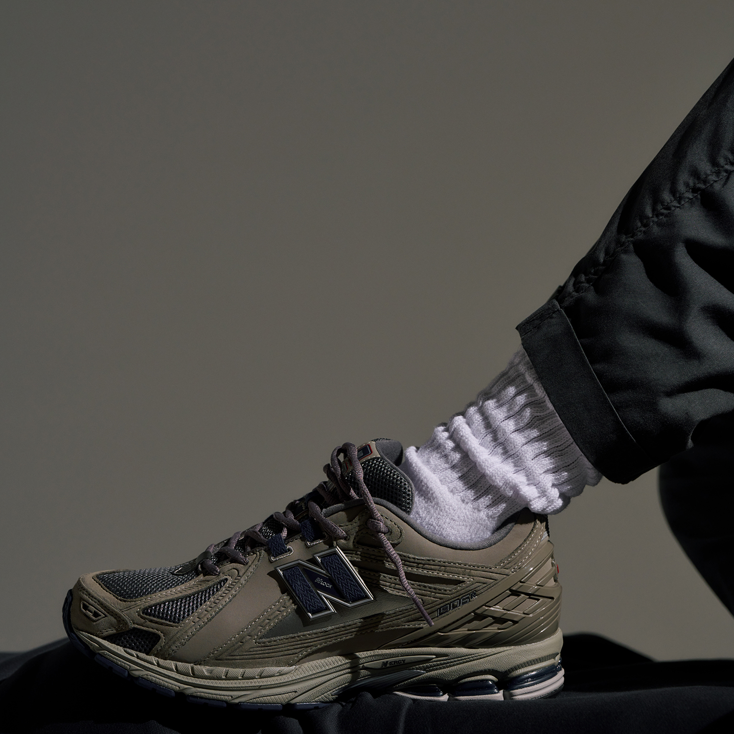 New Balance NB 1906R Кожа Текстиль Низкий Верх Резиновая Подошва Повседневный Спринт Городская Коммутация