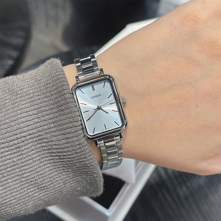 CASIO Элегантные Маленькие Квадратные Кварцевые Механические Часы Женские Часы Серебристый Циферблат