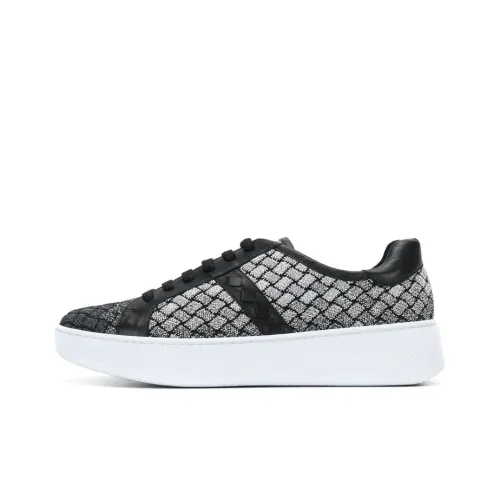 Bottega Veneta Беговые кроссовки Low Топ Женские