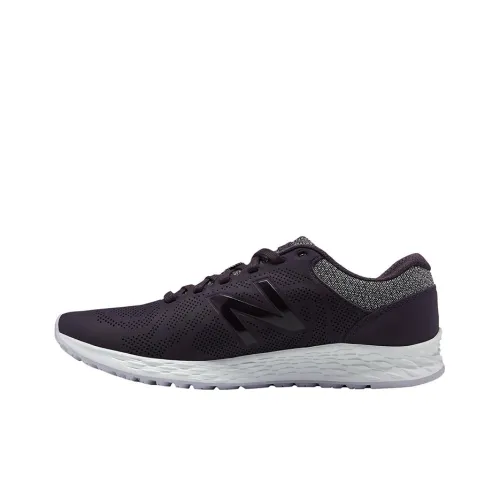New Balance NB Arishi Low Беговые кроссовки женские черные