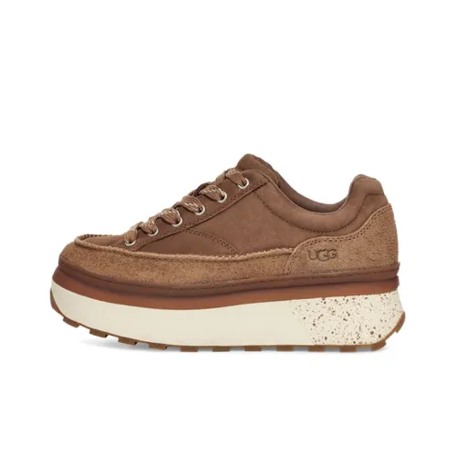 UGG Беговые кроссовки с низким верхом, женские