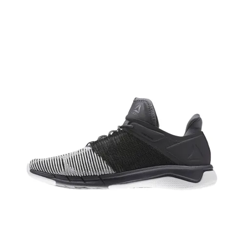 Reebok Беговые кроссовки Low Топ Женские