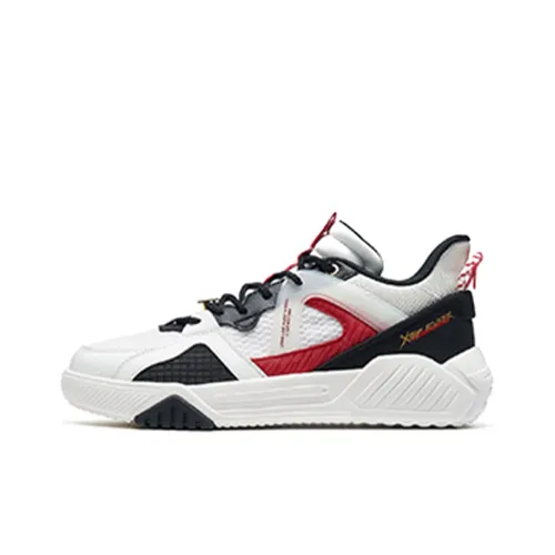 XTEP Epoch 2,0 Low Топ Беговые кроссовки Мужской дерзкий красный Модный тренд