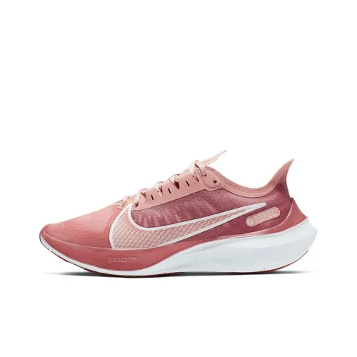 Nike Zoom Gravity 1 Амортизирующие Дышащие Низкие Кроссовки для Бега с Противоскользящим Эффектом Женские Фуксия