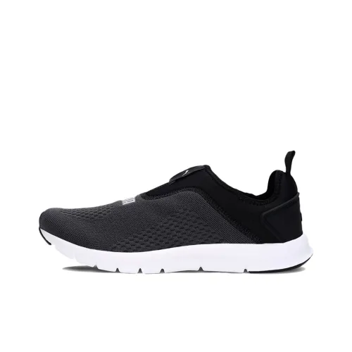 PUMA Jako Slip On Low Топ Беговые кроссовки Мужской Серый Черный
