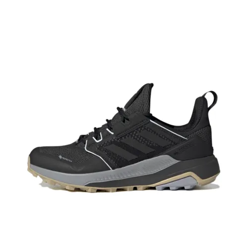 adidas Terrex Trailmaker Альпинистские и туристические ботинки Низкий верх Женские