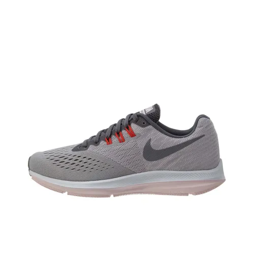 Nike Zoom Winflo 4 Беговые кроссовки Низкий Топ Женские