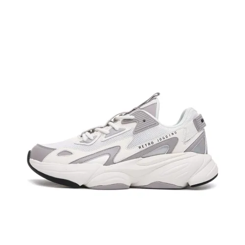 Erke чи Pan A Fle Low Топ Беговые кроссовки Мужской Белый Серый