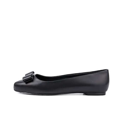 Ferragamo Женские повседневные туфли для женщин