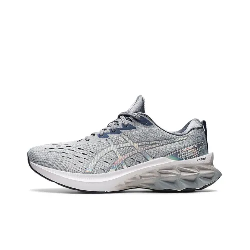 Asics Novablast 2 Low Топ Беговые кроссовки Мужской Серый Серебряный