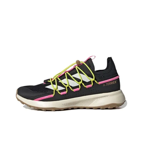 Adidas VOYAGER 21 Travel Противоскользящий Дышащий Устойчивый к истиранию Низкий Топ Повседневная Обувь Женская Черный Розовый