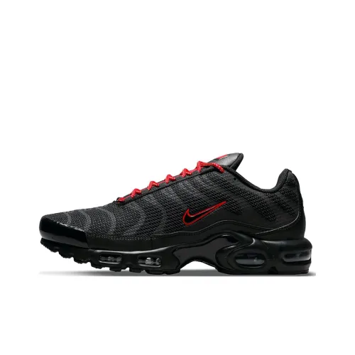 Nike Air Max Plus Low Топ Беговые кроссовки Мужские Черные Красные