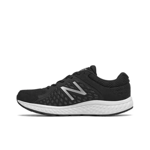 New Balance NB 420 Low Топ Беговые кроссовки Мужской Черный