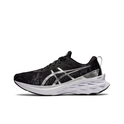 Asics Novablast 2 Low Топ Повседневные Беговые Кроссовки Женские Черные Серые