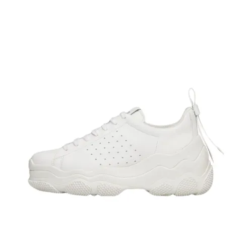 RED VALENTINO Низкий топ Спортивная повседневная обувь Женская Белая