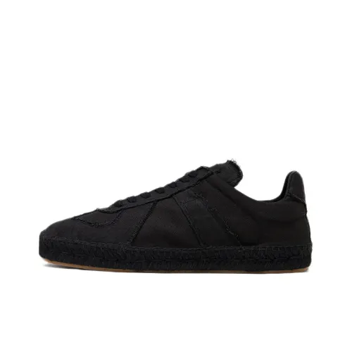 Maison Margiela Low-Top Canvas Shoes Men's
