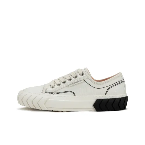 Both Low-Top Men's Canvas Shoes
