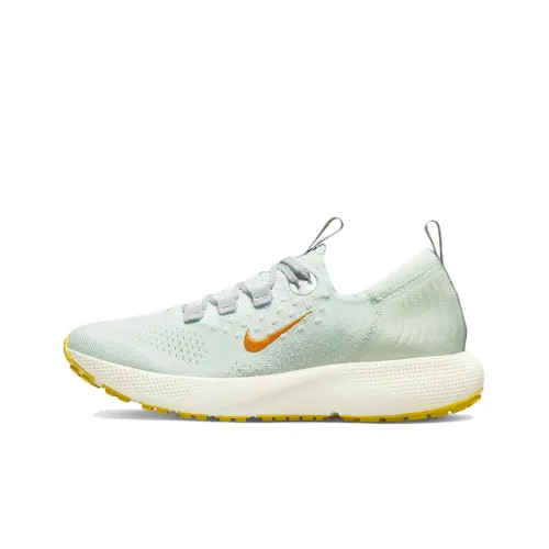 Nike React Escape Run 1 Беговые кроссовки Низкий Топ Женские