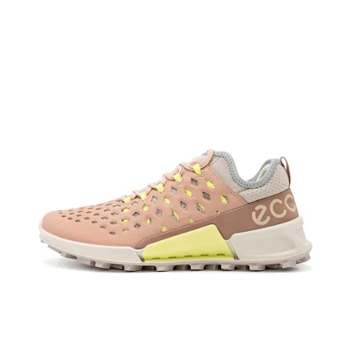 Ecco Беговые кроссовки Low Top Женские