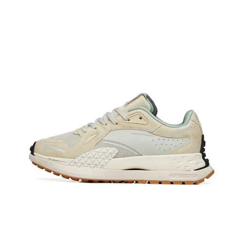 ANTA Амортизирующие шоки Slip-resistant Abrasion-resistant Легкие Низкий топ Беговые кроссовки Женские Светлый Асфальт Серый