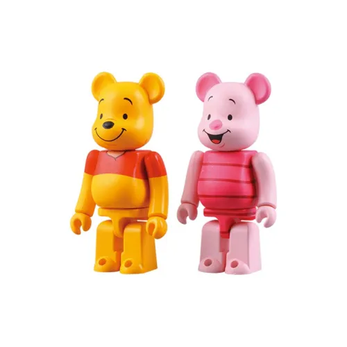BE@RBRICK Movie Animation Винни-Пух Свинка 2 предмета Одежда Наборы Прозрачный Слепой Бокс на Карточке 100% 7 см