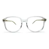 Прозрачный