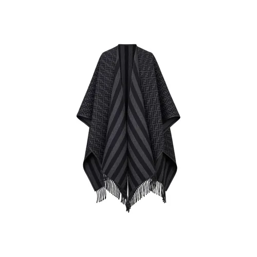 FENDI Палантины Мужские Черные