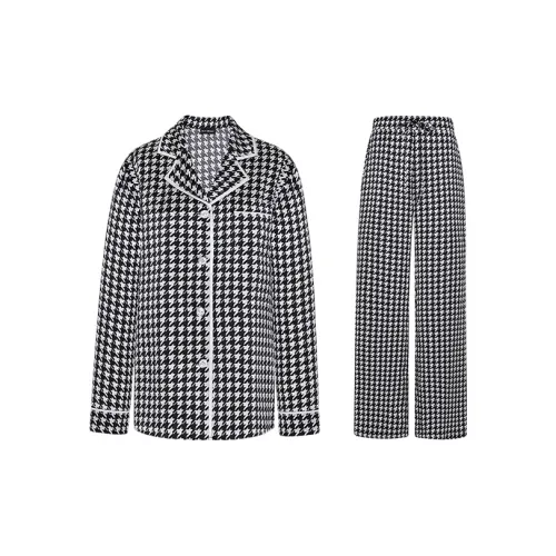 SILKY MIRACLE Женские пижамные комплекты