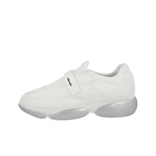 PRADA Низкий топ Повседневная обувь Женская Белая