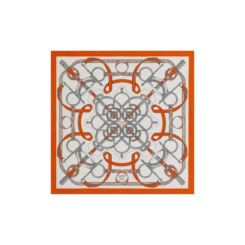 HERMES Шали Женские