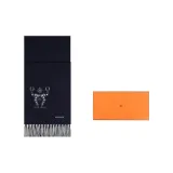 В комплекте с коробкой