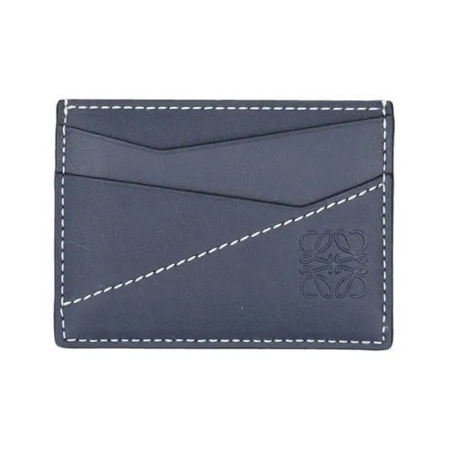 LOEWE Женские кошельки