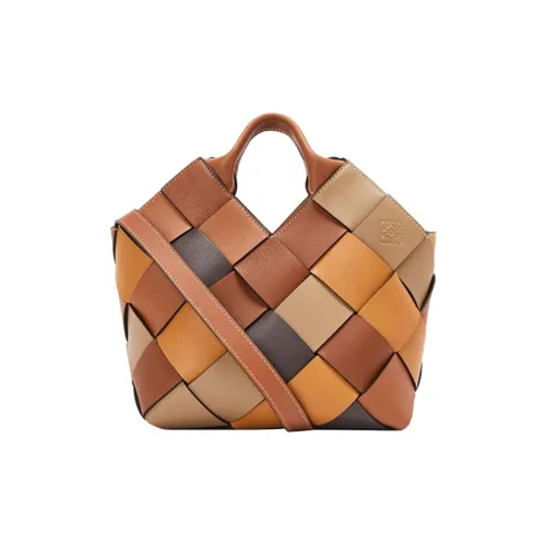 LOEWE SurplusBasket Мягкая сумка из крупнозернистой коровьей кожи маленькая женская коричневая