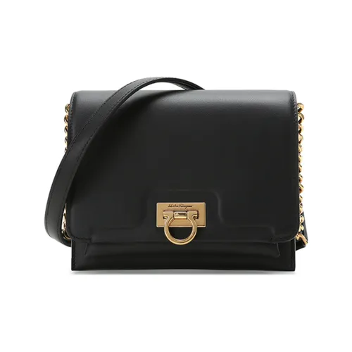 FERRAGAMO Trifolio Кожа Сумка через плечо Сумка на плечо Женская Черная