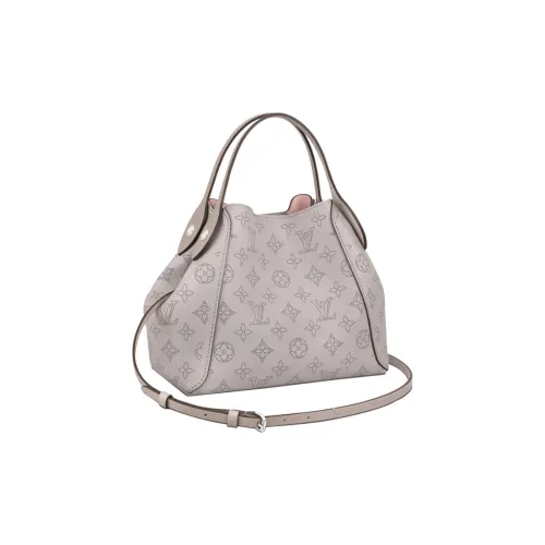 LOUIS VUITTON Сумки Женские