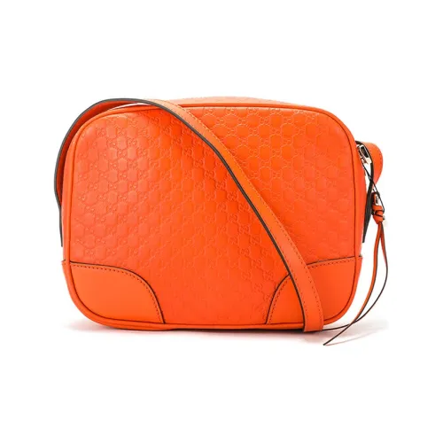 GUCCI Сумки через плечо Женские