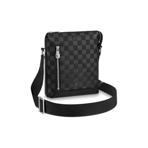 LOUIS VUITTON Discovery Коровья кожа Рюкзак Курьерская сумка Сумка на плечо Маленький Мужской Черный