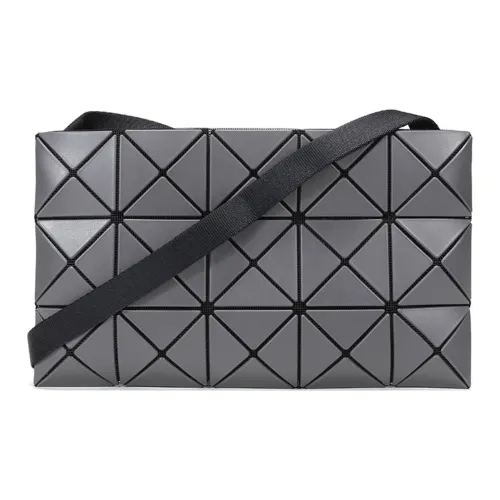 ISSEY MIYAKE Сумки через плечо Женские