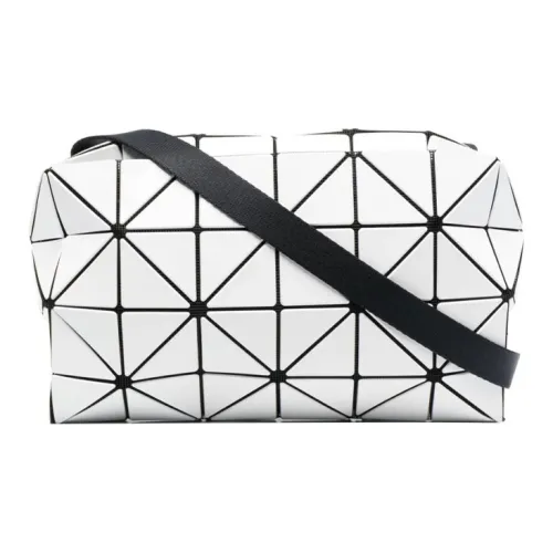 ISSEY MIYAKE Картонная коробка Сумка через плечо Женская
