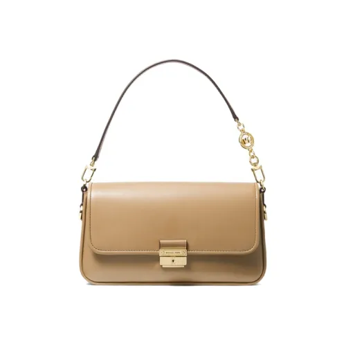 Michael Kors BRADSHAW Сумки через плечо Женские