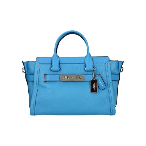 COACH Swagger Клатчи Женские