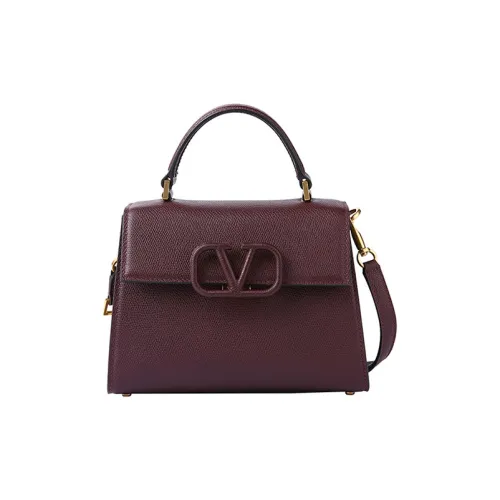 Valentino Сумка из коровьей кожи с одним плечевым ремнем женская бордового цвета