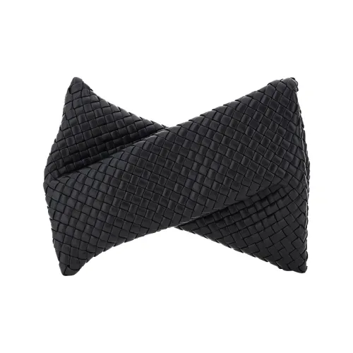Bottega Veneta Клатчи Женские