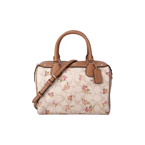 COACH Bennett Клатчи Женские