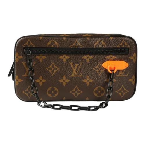 LOUIS VUITTON Клатчи Унисекс